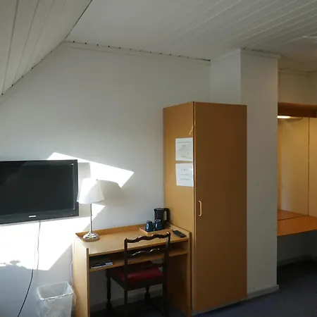 Og 住宿加早餐酒店 Terndrup